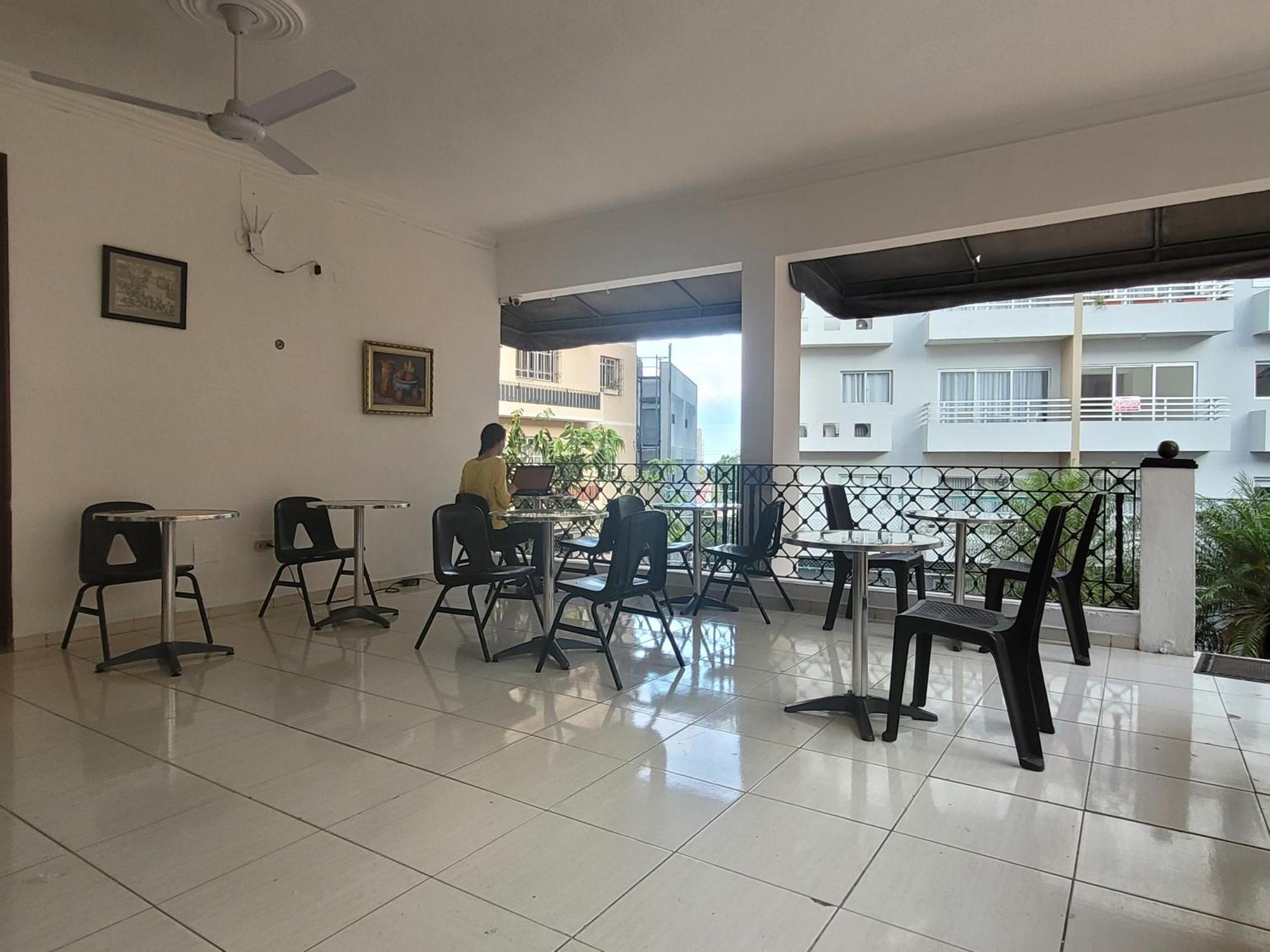 Aparta Hotel Drake Bolivar Santo Domingo Exteriör bild
